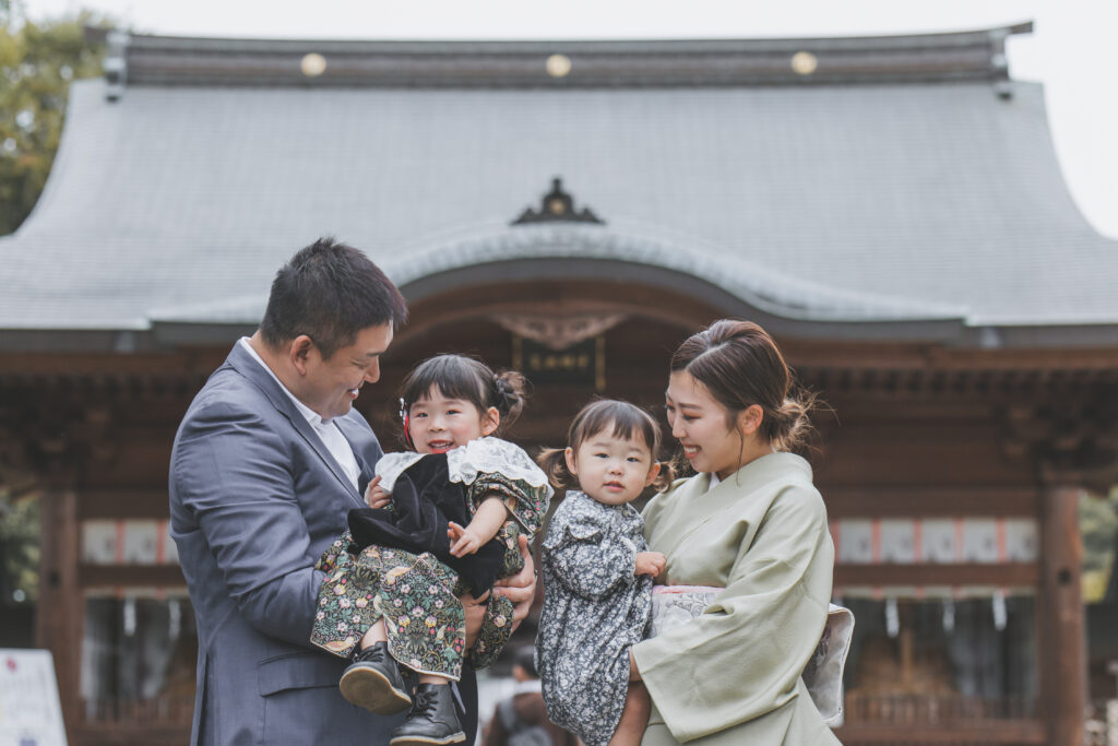 七五三 家族写真 須賀神社 パパママ妹と撮影 小山 フォトスタジオ