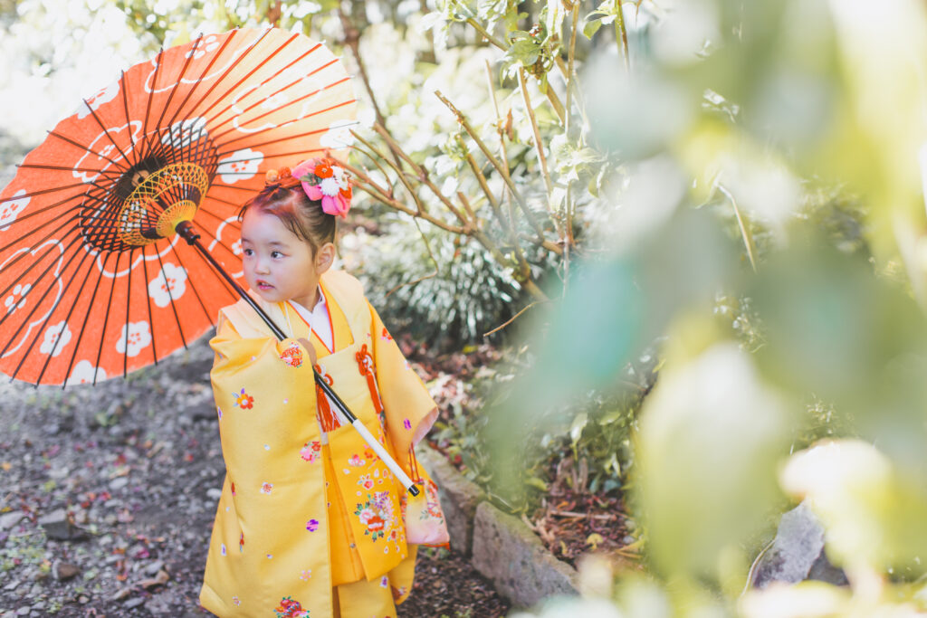3歳女の子の七五三着物姿(栃木市太平山神社でロケーション撮影)