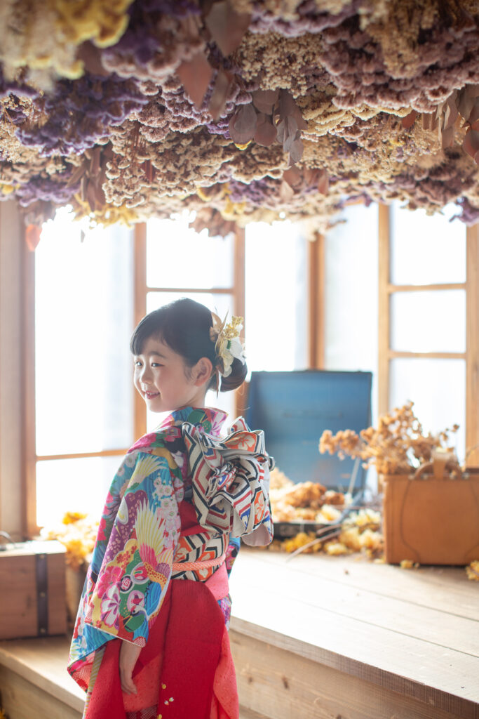 7歳女の子の七五三着物姿（小山市フォトスタジオ）