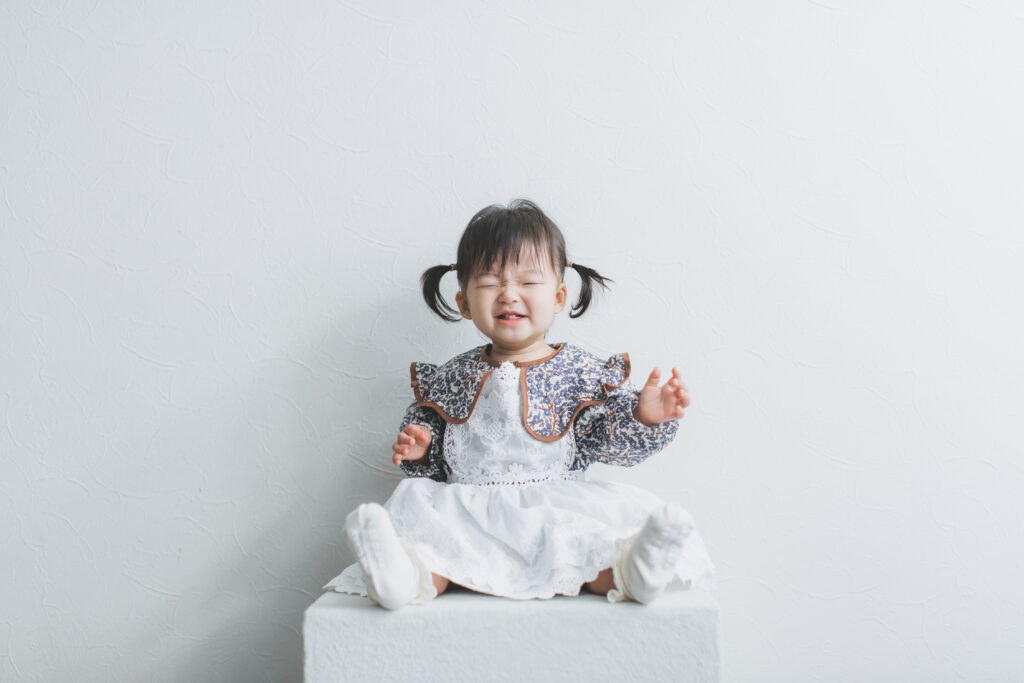 小山市フォトスタジオでの1歳記念写真