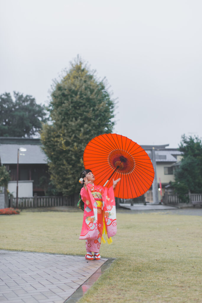 雨の中で撮影した健田須賀神社の七五三写真