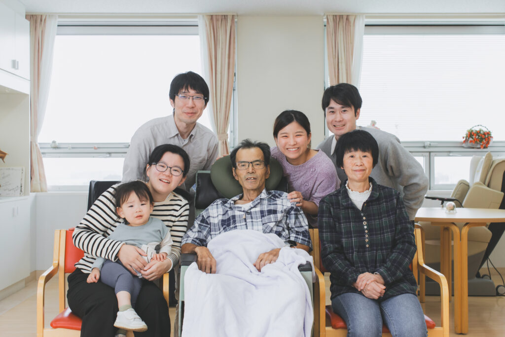 病院で撮影した家族写真