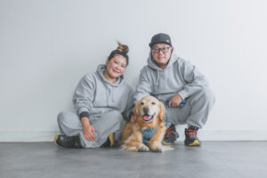 ペット家族写真のスタジオ撮影カット