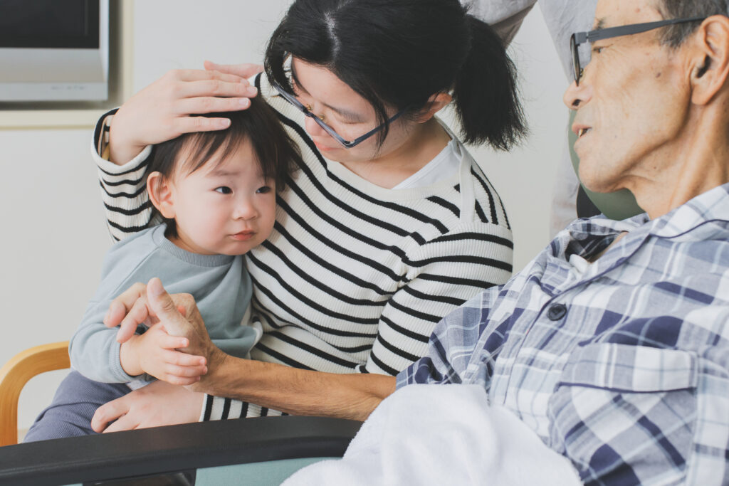 入院先での自然な家族撮影風景