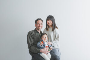 家族3人の誕生日写真