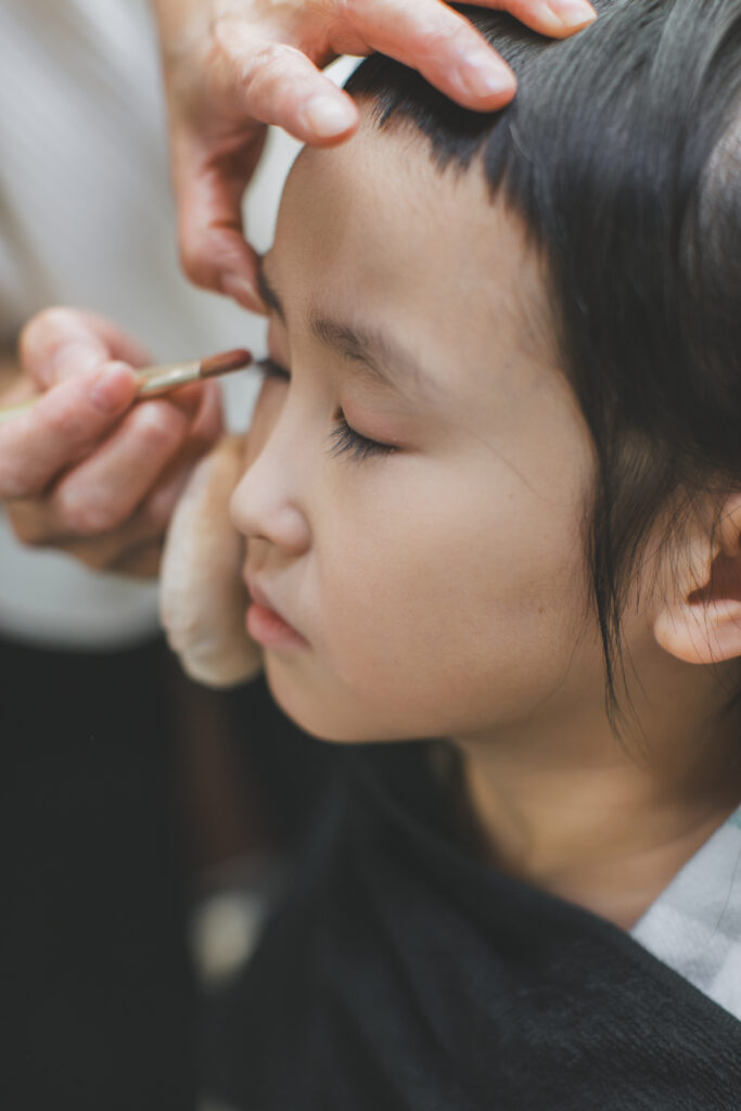 七五三着物姿の女の子