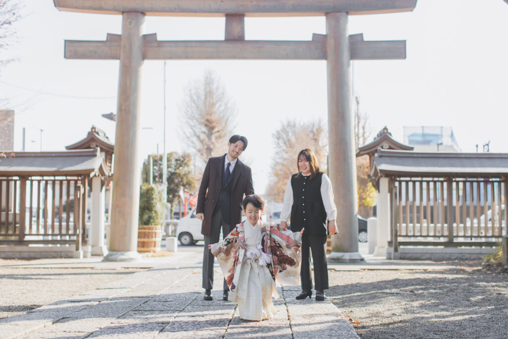 家族での七五三記念写真