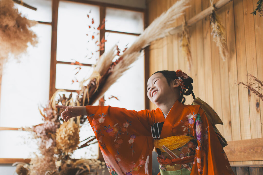 七五三着物姿の女の子