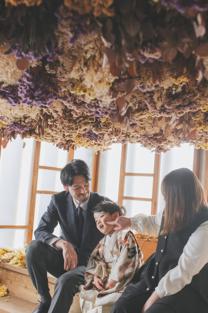 家族での七五三記念写真