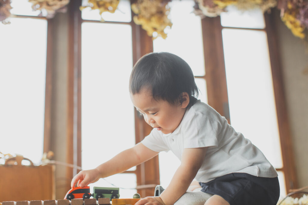 車好きな男の子の撮影風景