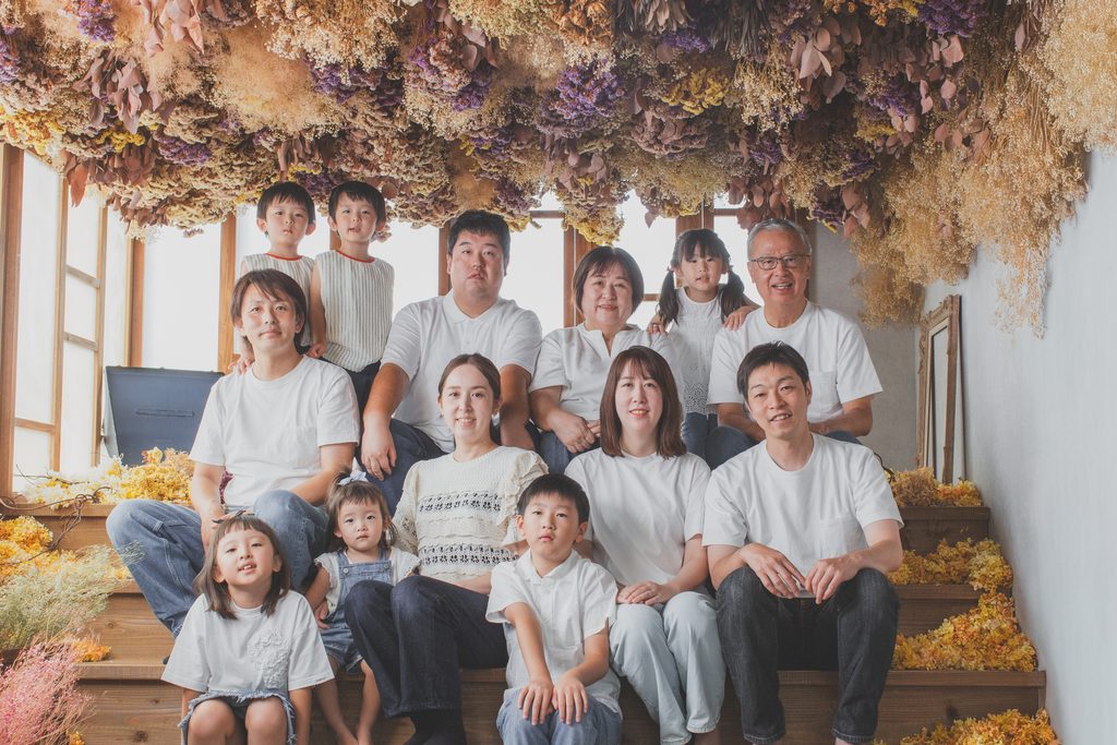 小山市フォトスタジオで撮影した家族写真